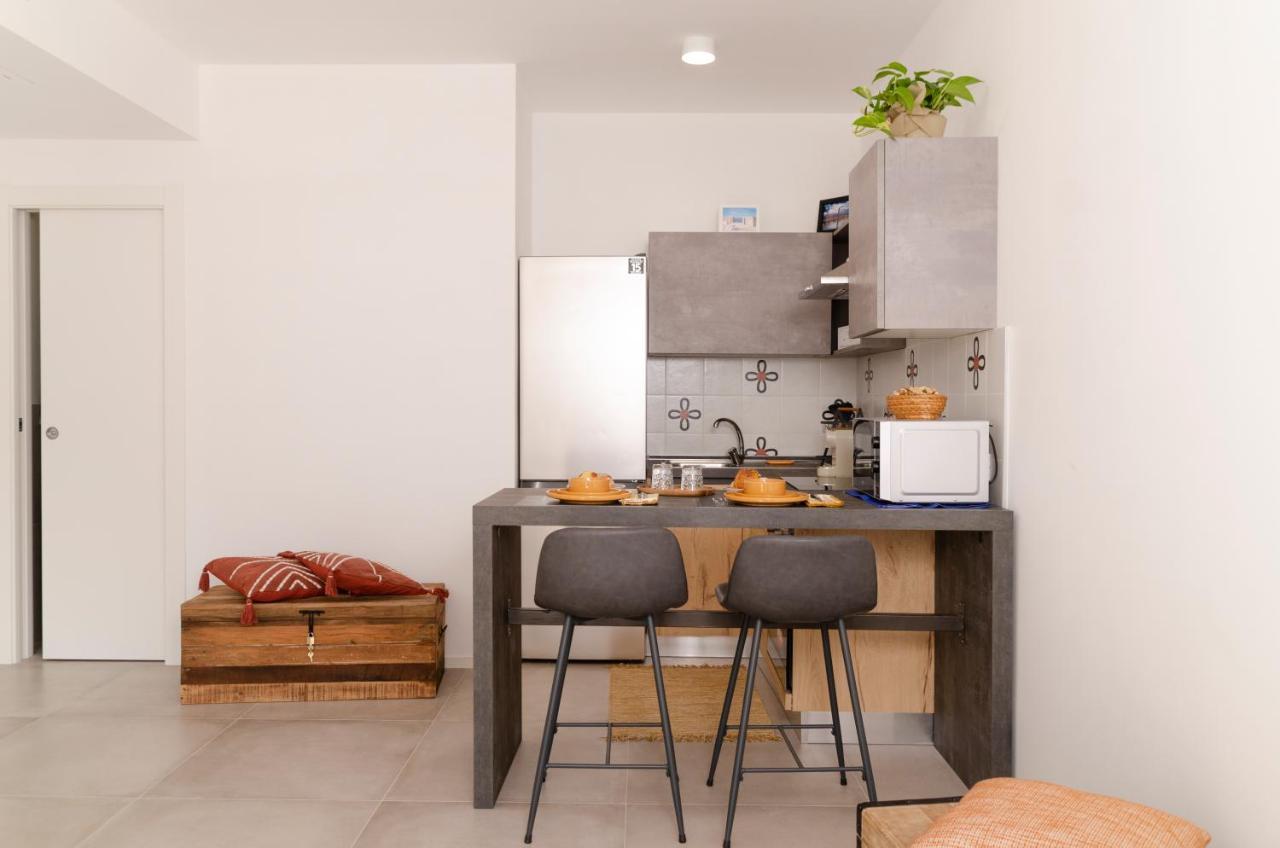 Apulialux Garruba Cozy Apt & Parking Bari Exterior foto